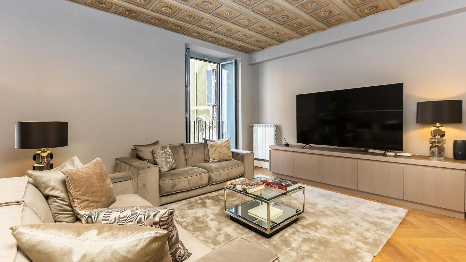 Apartment Amazing 3-Bedrooms Pantheon Rome Italy